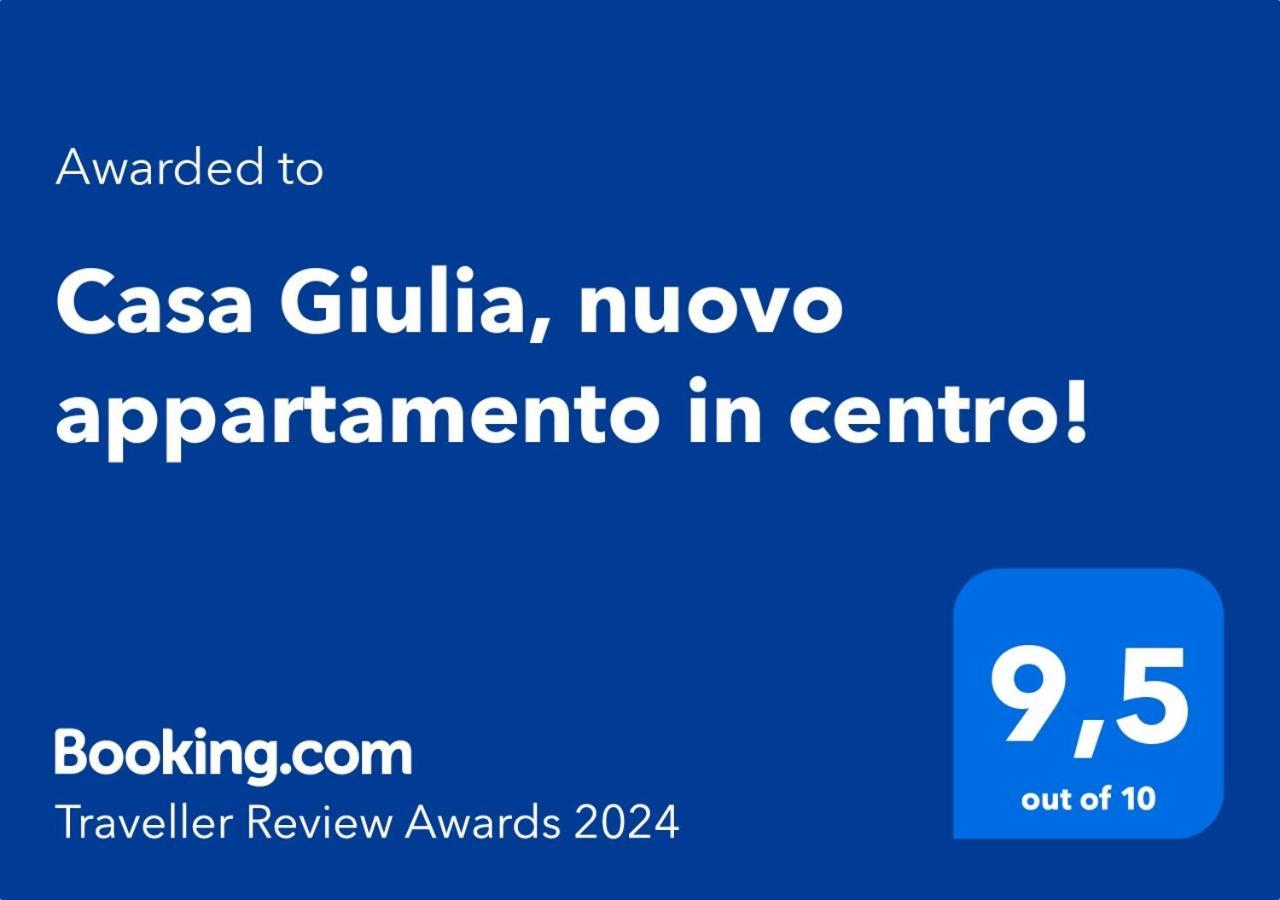 Casa Giulia, Nuovo Appartamento In Centro! Неаполь Экстерьер фото